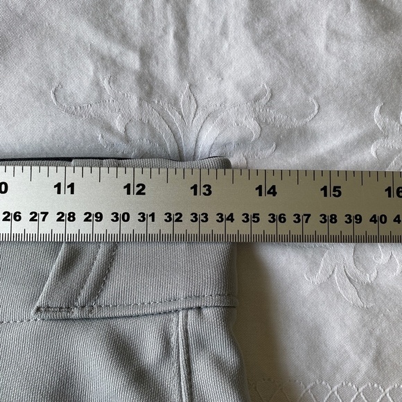 Boys Under Armour Youth Performance Gray Golf Athletic Pants Size YMD - Picture 10 of 16